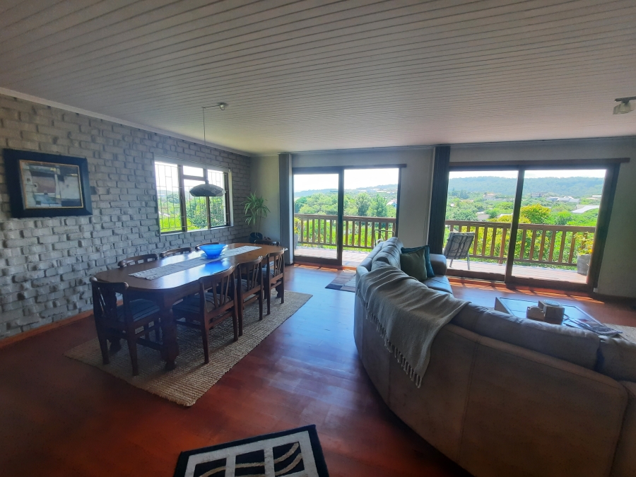 3 Bedroom Property for Sale in Kingfisher Creek Western Cape